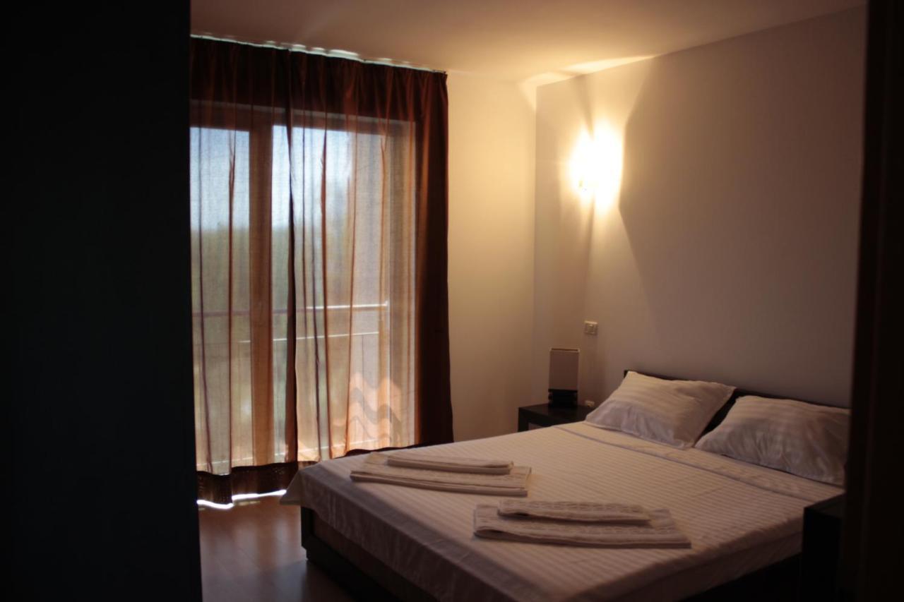 Seaside Piano Bar Apartament 马马亚 外观 照片